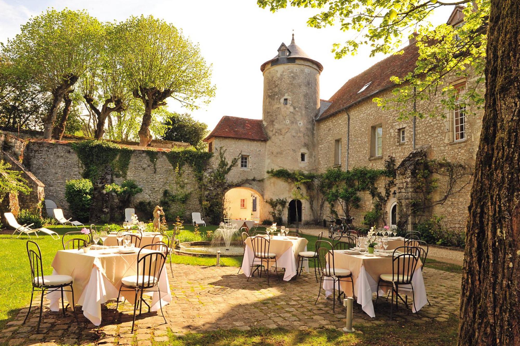Logis Hotel Le Relais Louis XI Мен-сюр-Луар Екстер'єр фото