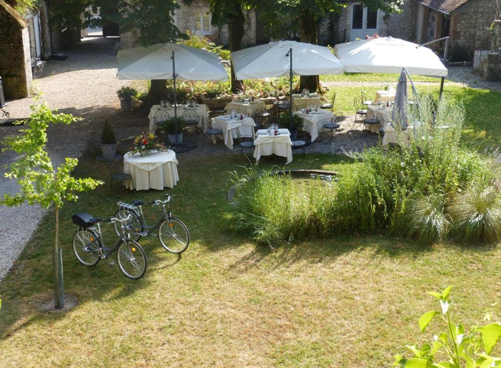 Logis Hotel Le Relais Louis XI Мен-сюр-Луар Екстер'єр фото