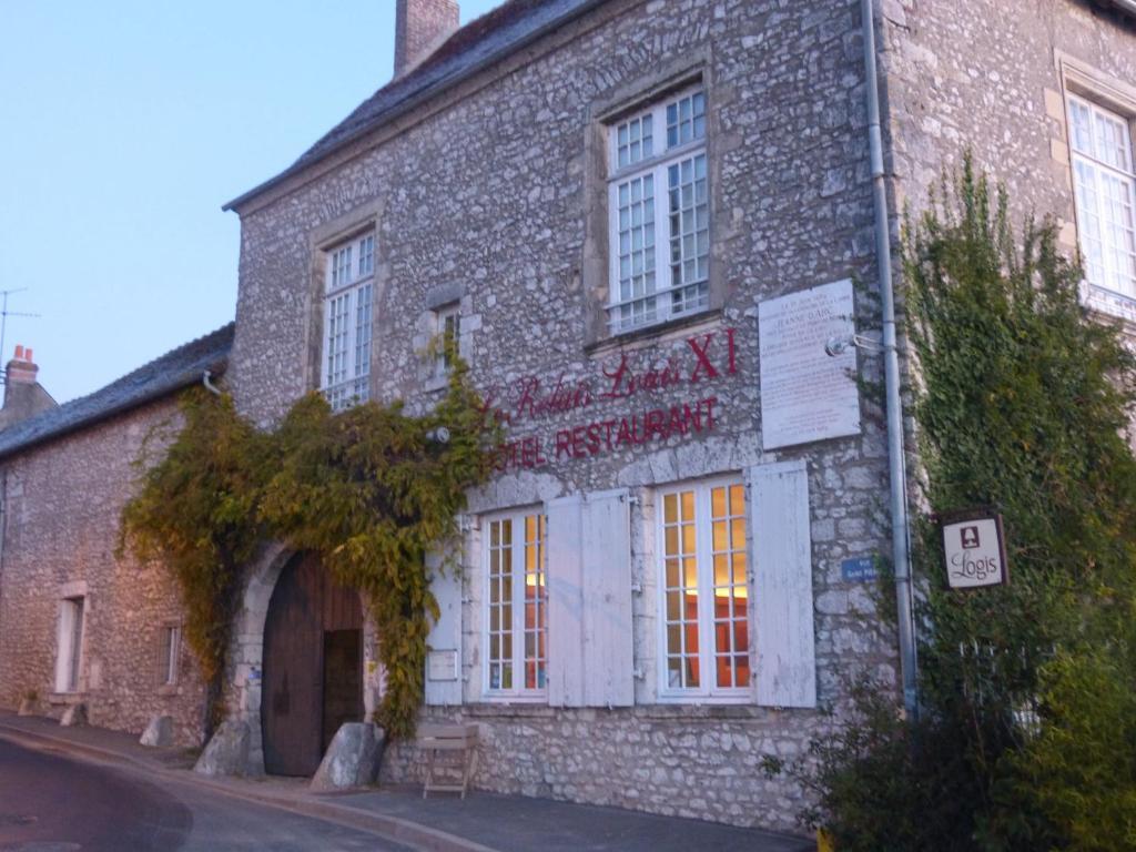 Logis Hotel Le Relais Louis XI Мен-сюр-Луар Екстер'єр фото