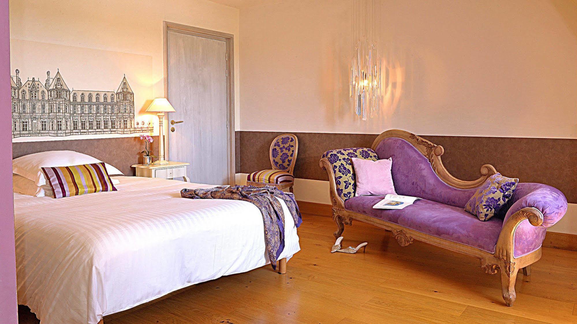 Logis Hotel Le Relais Louis XI Мен-сюр-Луар Екстер'єр фото