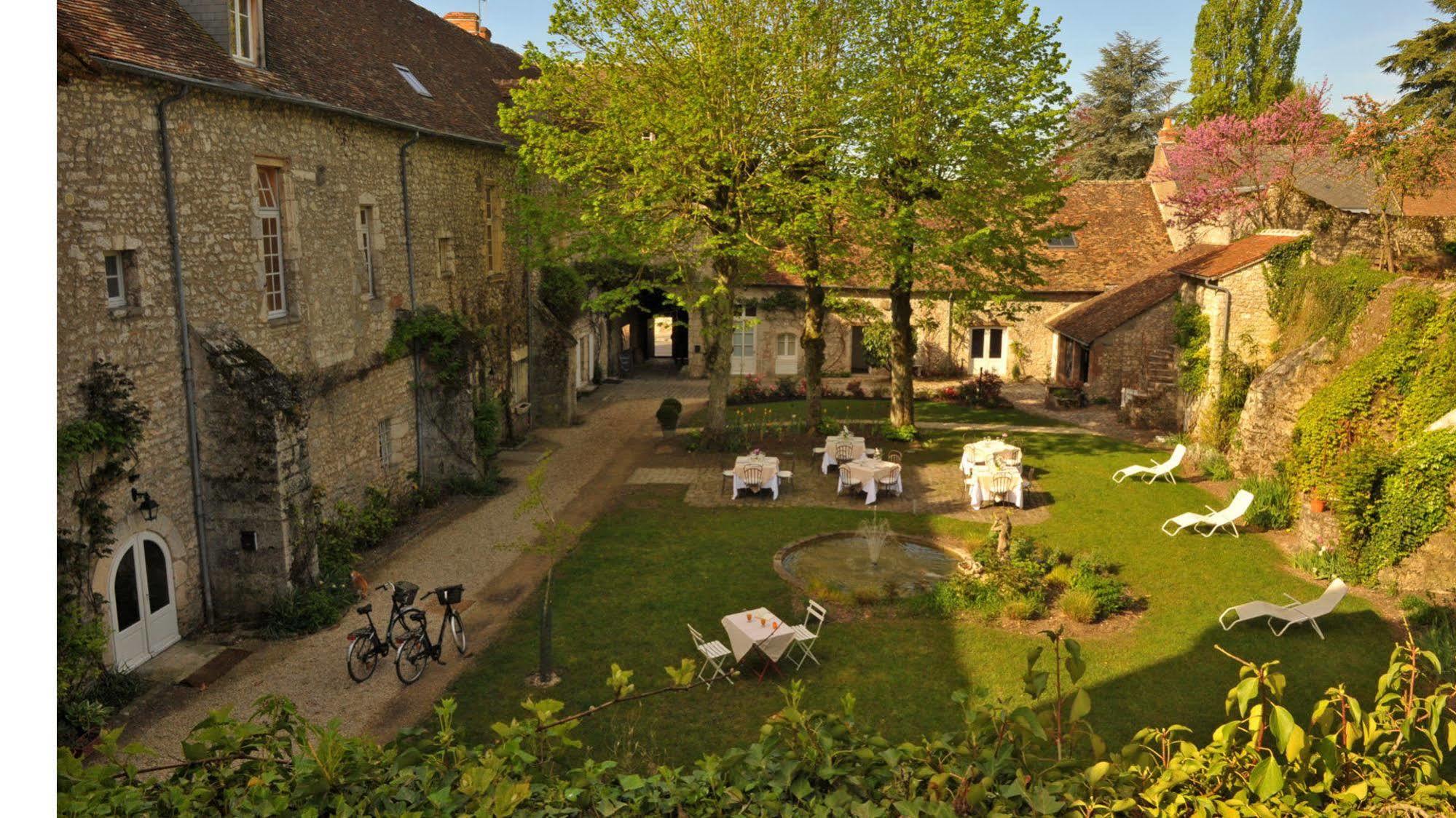 Logis Hotel Le Relais Louis XI Мен-сюр-Луар Екстер'єр фото
